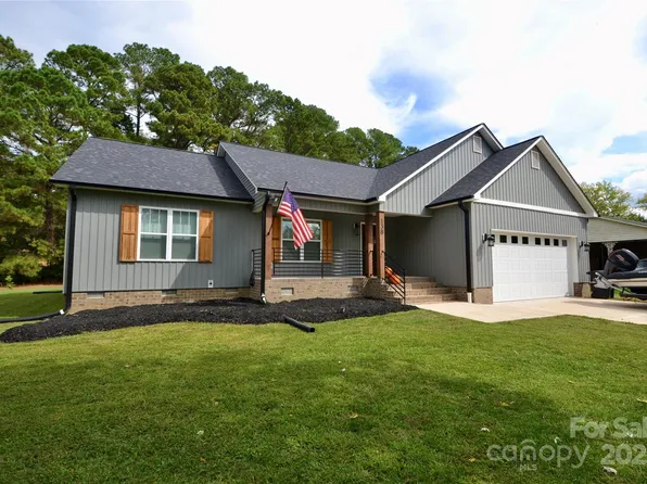 138 Siouan Dr, Lexington, NC 27295