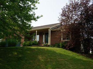 5395 Leaf Back Dr, West Chester, OH