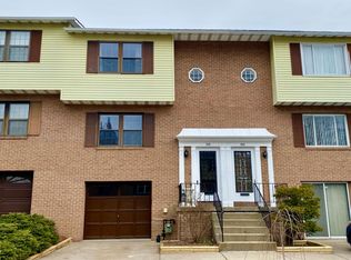 703 Lincoln Mnr, Altoona, PA 16602