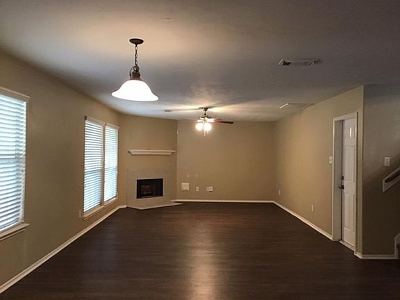 4th image of 18625 Sandelford Dr