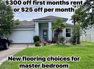 15702 Chir Pine Dr, Jacksonville, FL 32218