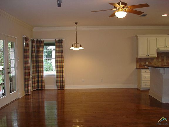 5th image of 5806 Hollybrook Dr
