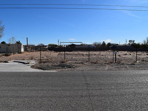 4th image of 15032 McCracken Dr