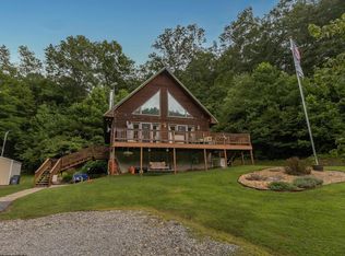 452 Kachina Rd, Salem, WV 26426