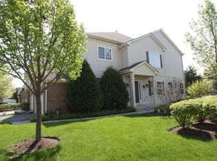 6010 Canterbury Ln #12-5, Hoffman Estates, IL 60192