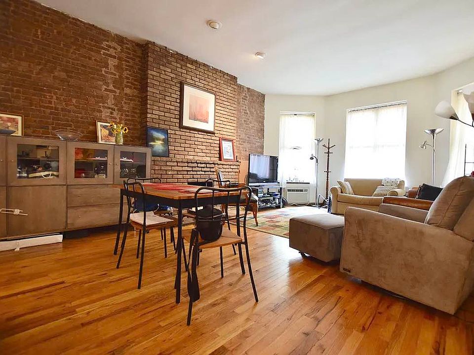 1st image of 315 W 74th St APT 2B