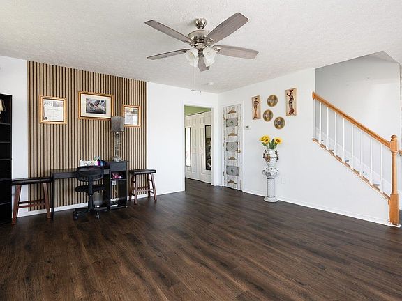 5th image of 1201 Wordsworth Ct