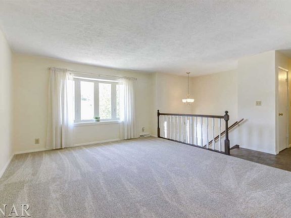 4th image of 2904 Coventry Ct