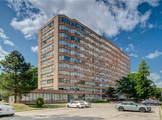 3227 King St E #409, Kitchener, ON N2A 3Z9