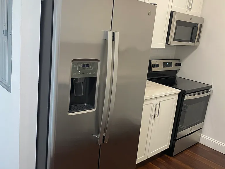 3100 Bergenline Ave #307 — Photo 25