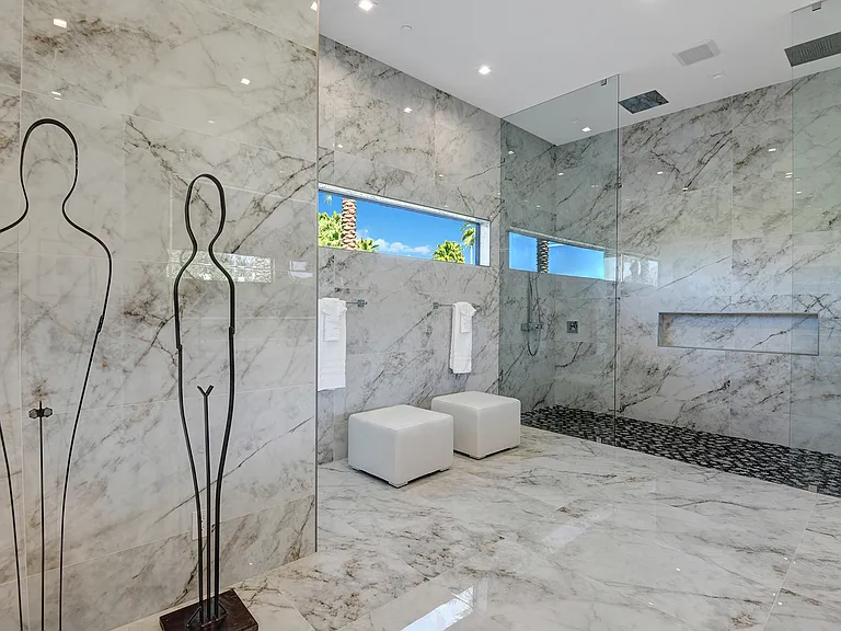 1 Bravo Ct — Photo 29
