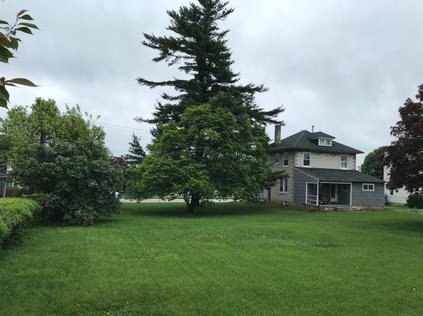 372 W Park Ln