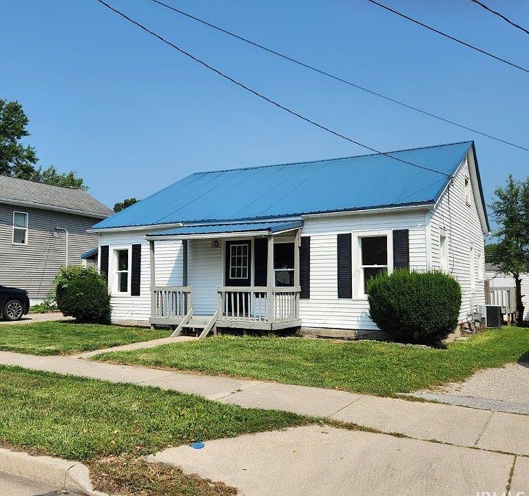 645 Dowling St, Kendallville, IN 46755 MLS 202330629 Zillow