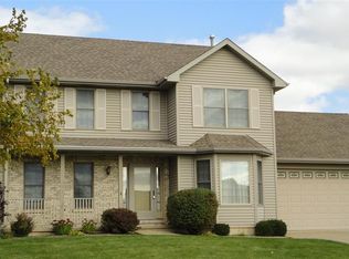 598 Persimmon St, Dekalb, IL 60115