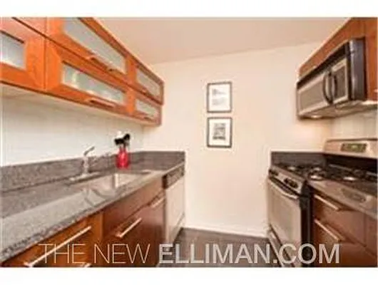 Rented by Douglas Elliman | media 25