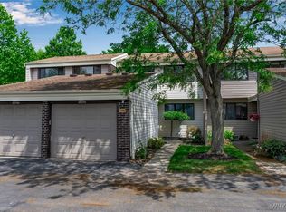1202 Netherton Ct, East Amherst, NY 14051