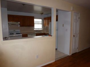 15645 75th St #2, Howard Beach, NY 11414