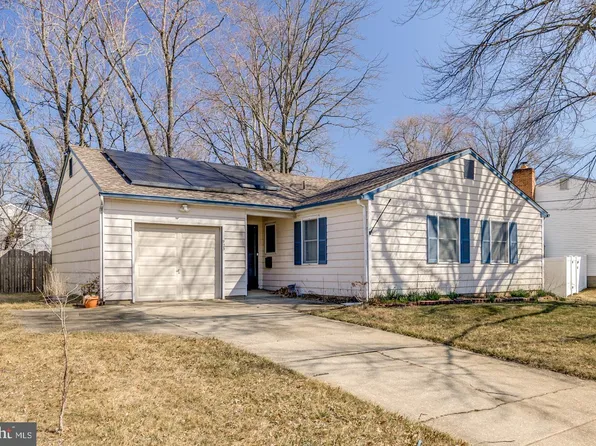 923 Chesterfield Rd, Haddonfield, NJ 08033