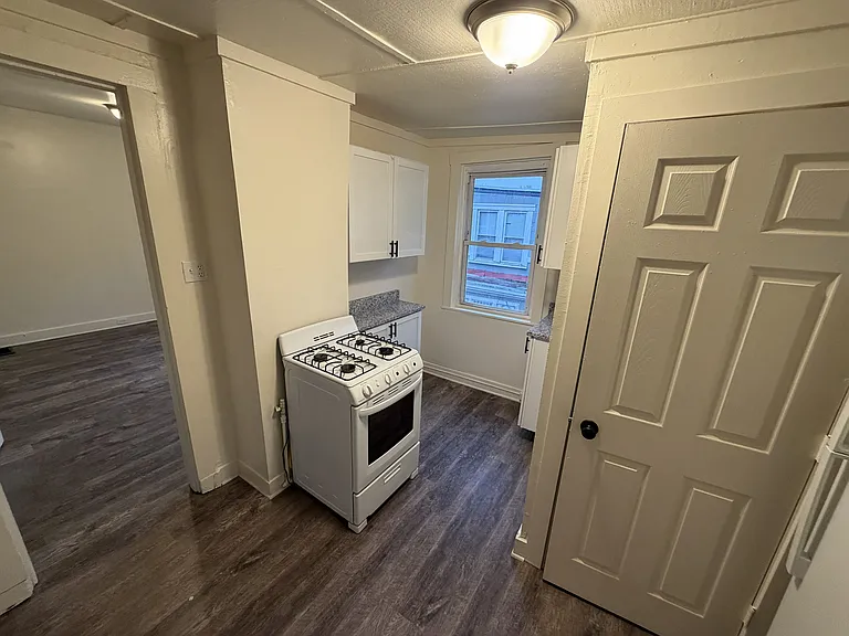 4569 N Edgewood Ave #4567-B — Photo 8