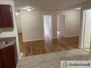 139 Beach 26th St #1, Far Rockaway, NY 11691