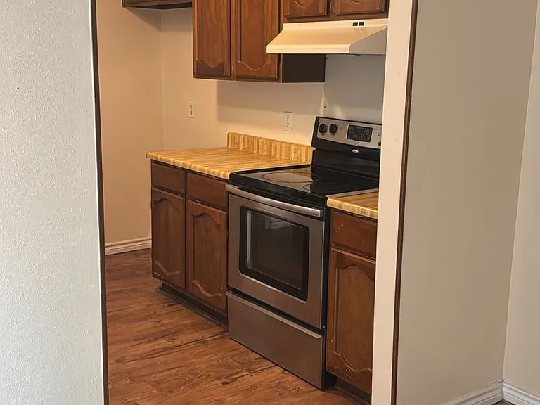 1334 Bitterlake — Photo 12