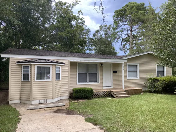 1805 Atkamire Dr, Tallahassee, FL 32304