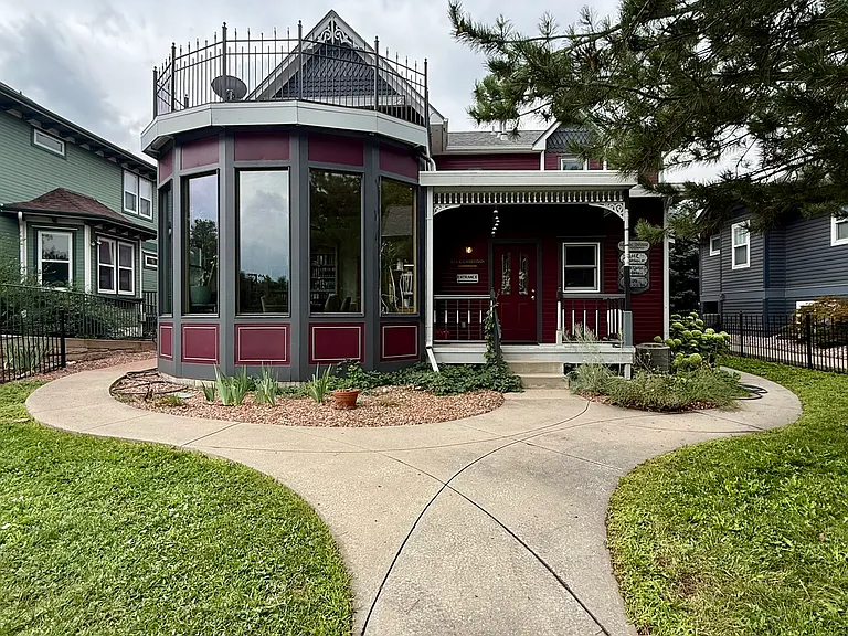 415 Mason Ct #2B — Photo 37