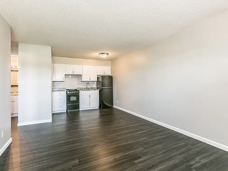 Eastview Apartments — Photo 9