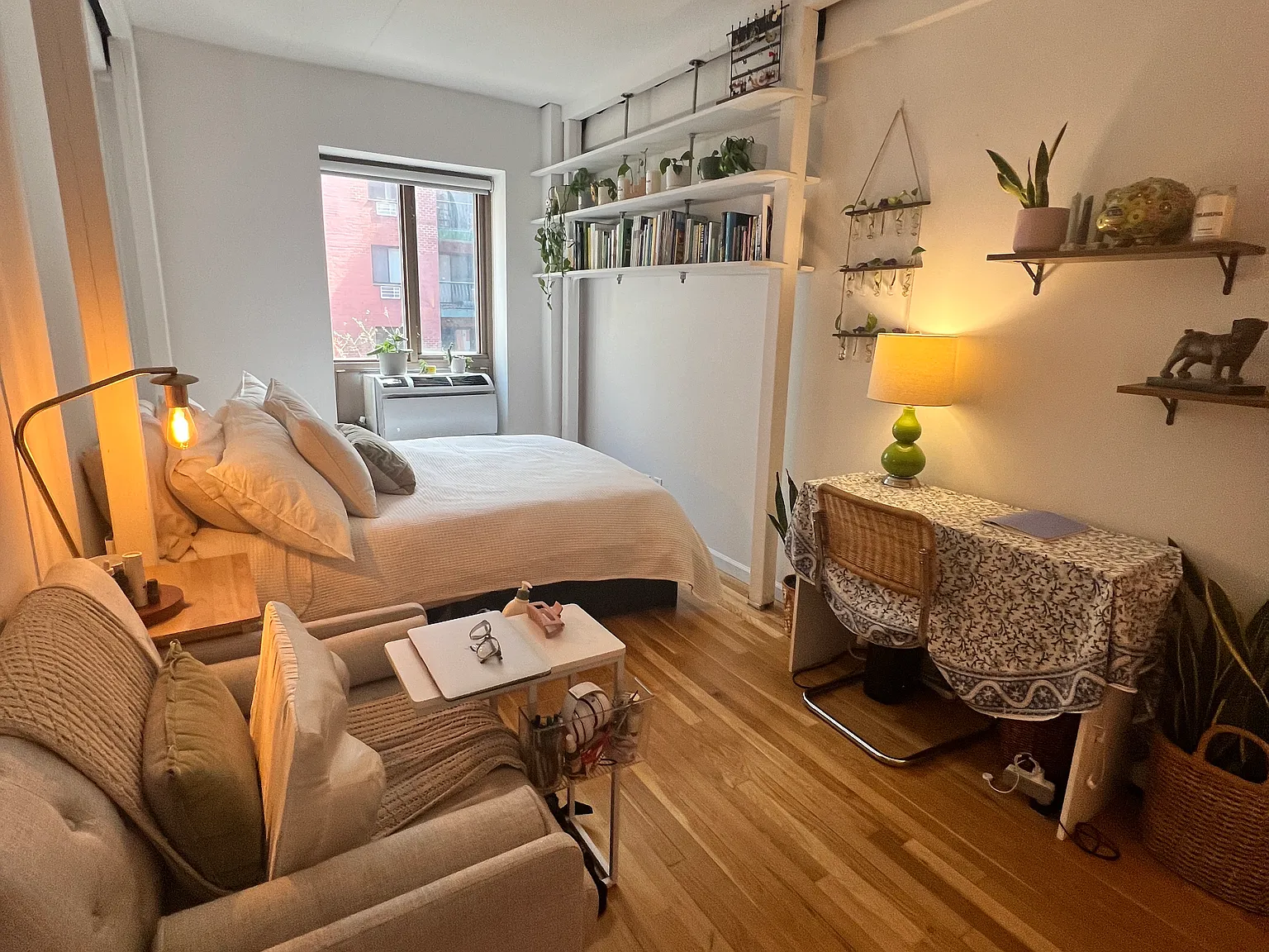 90 Clinton Street — Photo 4