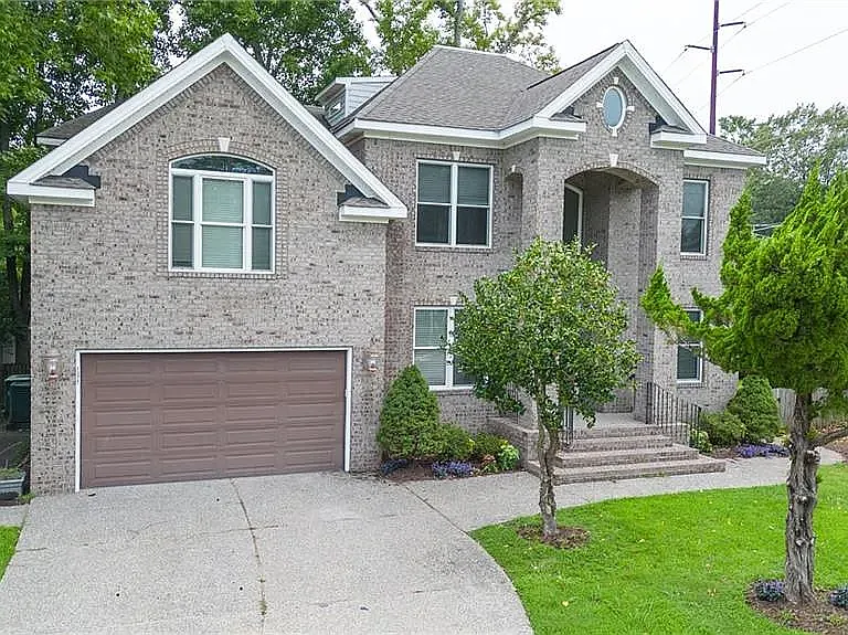 1377 Hawaiian Dr — Photo 41