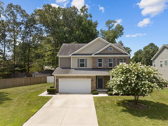 2nd image of 525 Butterfly Dr