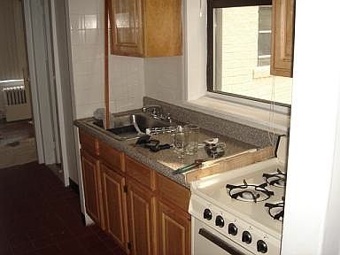 1st image of 2171 28th St