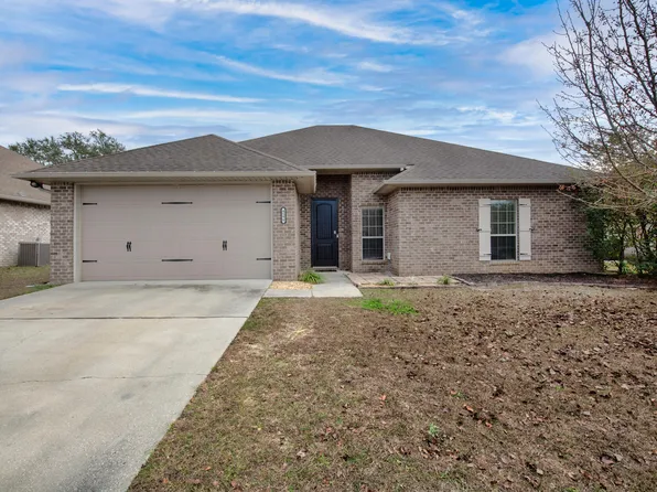 4596 Hermosa Rd, Crestview, FL 32539