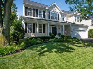 42879 Autumn Harvest Ct, Ashburn, VA 20148