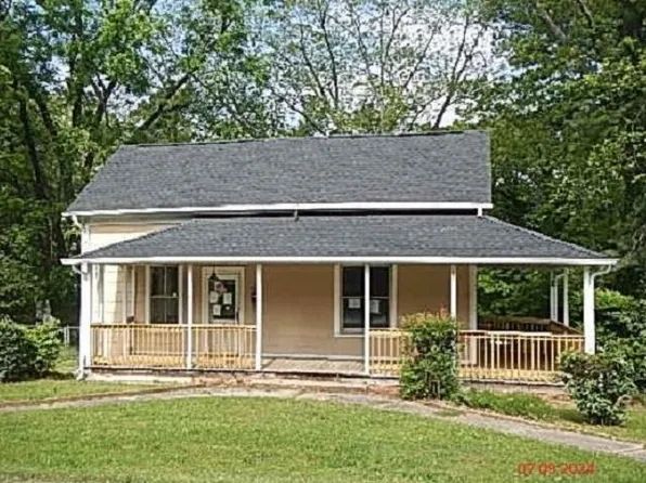 2012 Washington Rd, Spartanburg, SC 29302