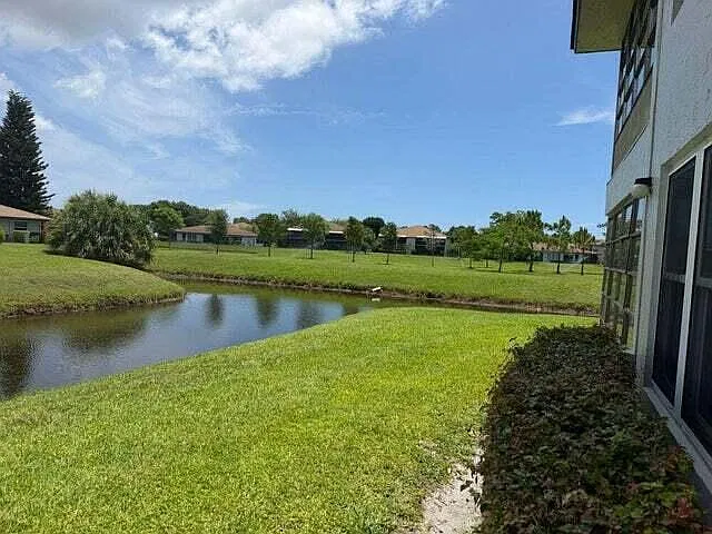 2 bed, 2.0 bath, 1198 sqft, $1,850 — Photo 3