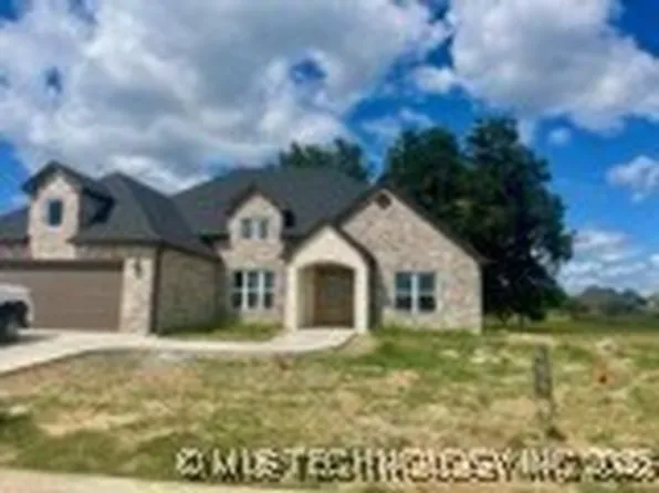 1468 Hackberry Pl, Fort Gibson, OK 74434