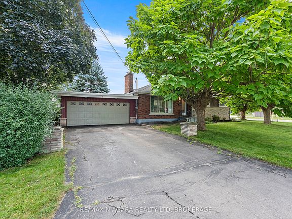 2nd image of 67 Maple Park Dr