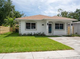 1576 NE 152nd St, North Miami Beach, FL 33162