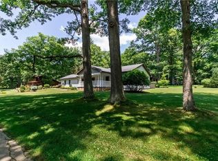 271 Laurel Ln, Ohiopyle, PA 15470