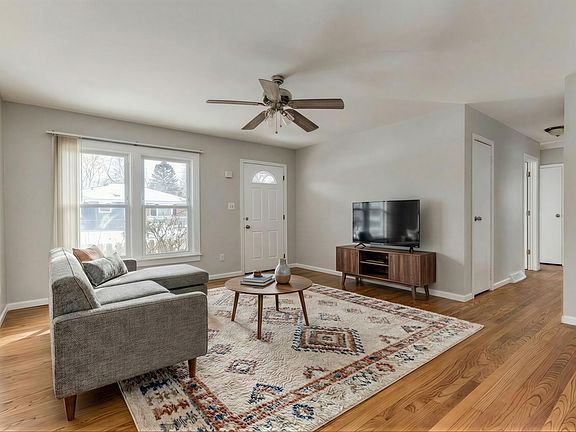 3rd image of 2119 Hermon Ave