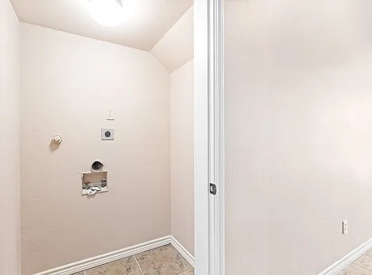 14910 Leeward Dr #702 — Photo 8