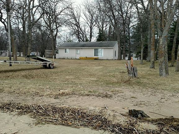 3rd image of 38471 W Wagon Trl