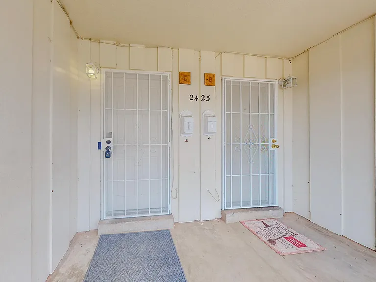 2423 Espanola St NE #C — Photo 17