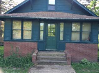 420 S Division Ave, Madison, SD 57042