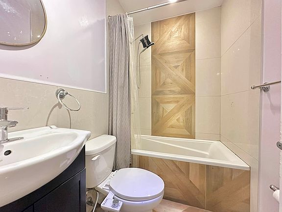 4th image of 1260 Bushwick Ave #1