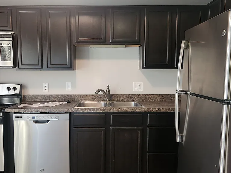 721 N Capitol Ave #4 — Photo 8