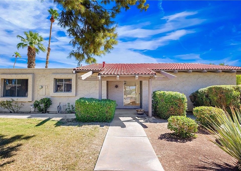 1st image of 82151 Waring Way