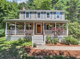 7 Puddingstone Ln, Medway, MA 02053