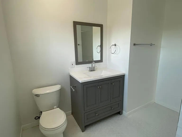 202 McCauley Blvd — Photo 22